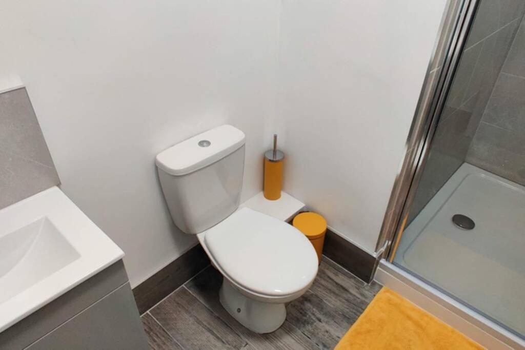 Brand New Designer Apartments In Liverpool - Newsham Park L6 Exterior photo